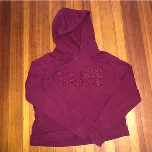 ⭐️MOVING SALE⭐️ UMass Amherst by PINK crop hoodie